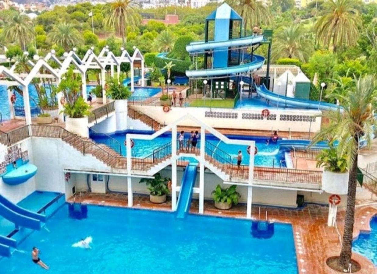 Benalbeach Holidays เบนัลมาเดนา ภายนอก รูปภาพ