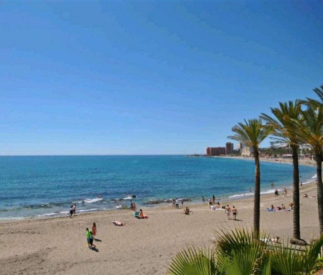 Benalbeach Holidays เบนัลมาเดนา ภายนอก รูปภาพ