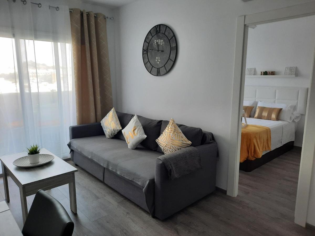 Benalbeach Holidays เบนัลมาเดนา ภายนอก รูปภาพ