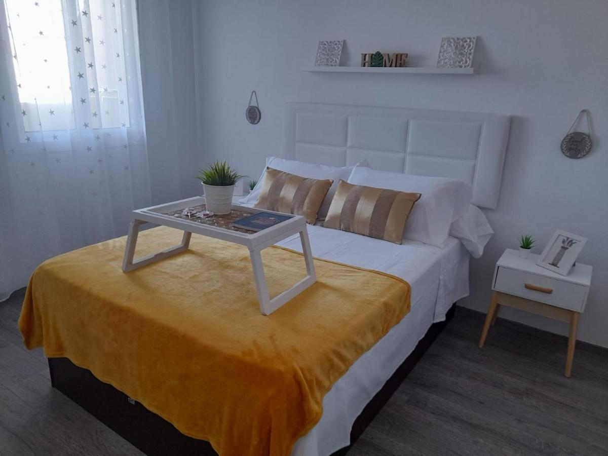 Benalbeach Holidays เบนัลมาเดนา ภายนอก รูปภาพ